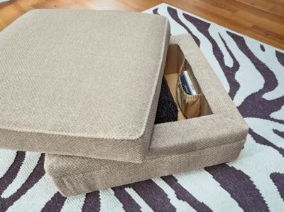 Calnita Ottoman With Storage - Furniture 2 Go- FL