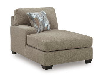 Newellen Sectional with Chaise - Furniture 2 Go- FL