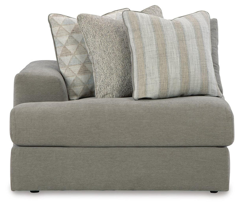 Avaliyah Sectional with Chaise - Furniture 2 Go- FL