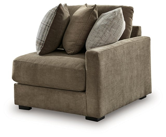 Camellia-Court Sectional with Chaise - Furniture 2 Go- FL