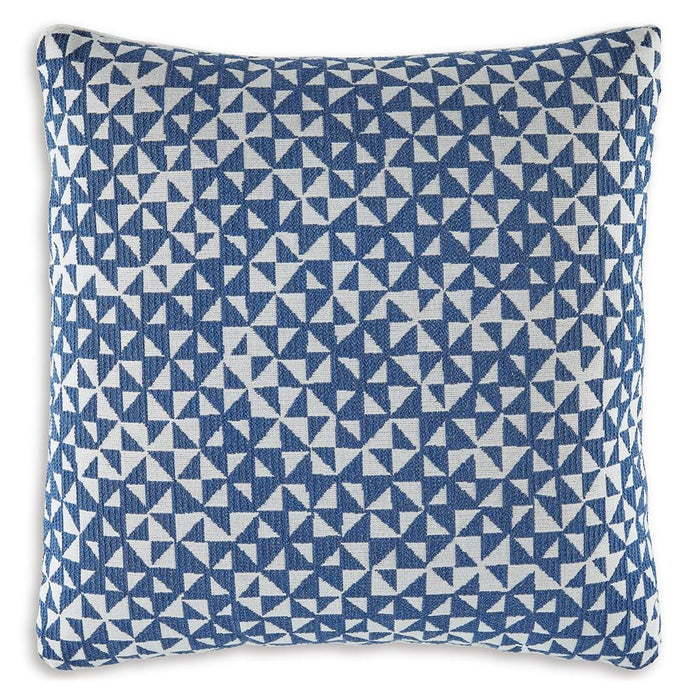 Jaycott Next-Gen Nuvella Pillow (Set of 4) - Furniture 2 Go- FL