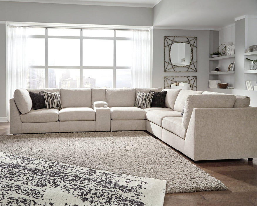 Kellway Sectional - Furniture 2 Go- FL