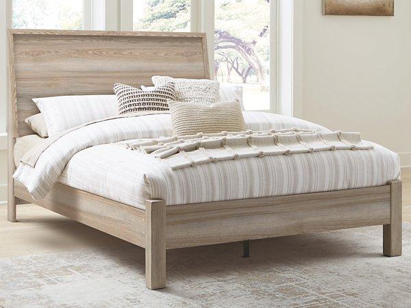 Hasbrick Queen Bedroom Set