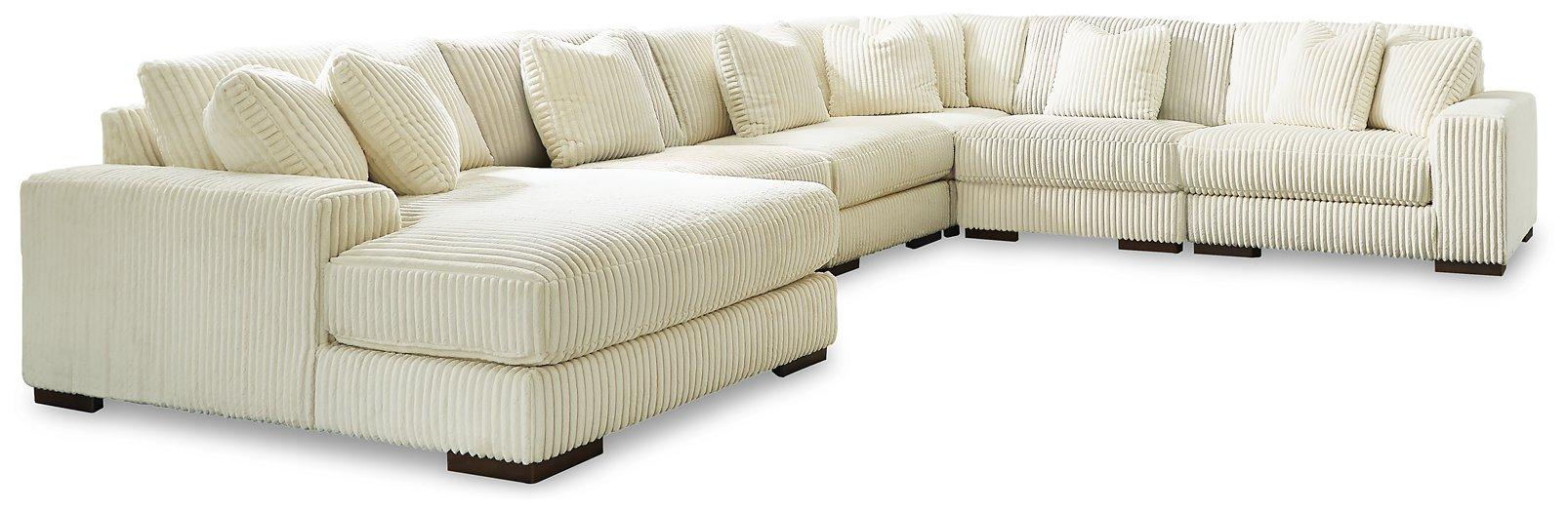 Lindyn Sectional with Chaise - Furniture 2 Go- FL
