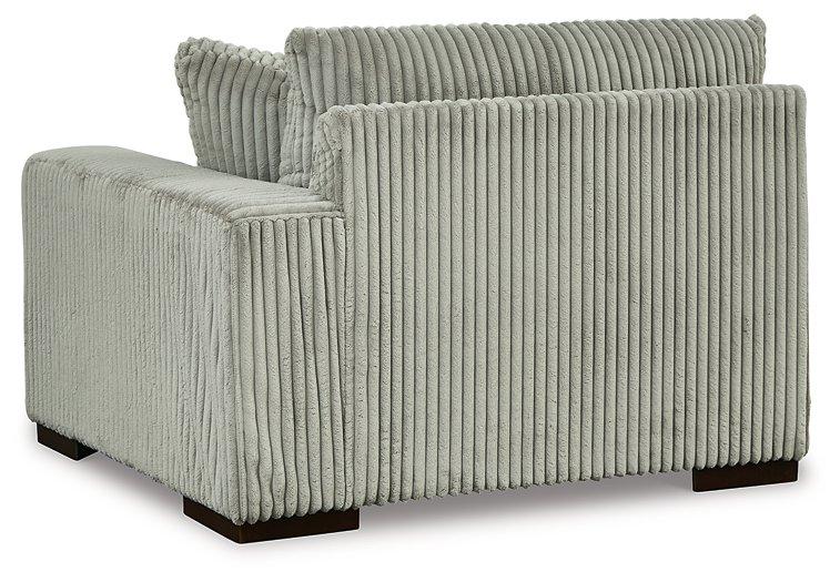 Lindyn Sectional with Chaise - Furniture 2 Go- FL