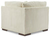Lindyn Sectional with Chaise - Furniture 2 Go- FL