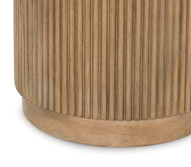 Camdill End Table - Furniture 2 Go- FL