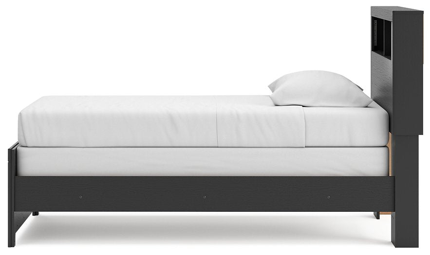 Broachmyn Bed - Furniture 2 Go- FL