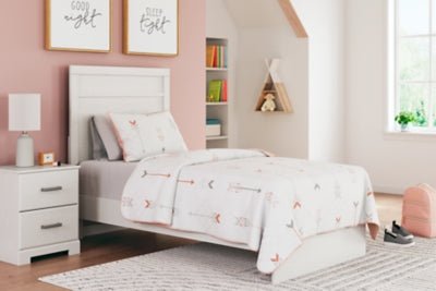 Stelsie Bed - Furniture 2 Go- FL