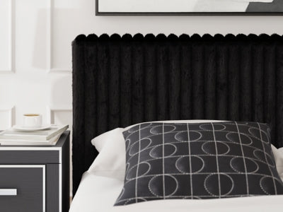 Zuraleus Bed - Furniture 2 Go- FL