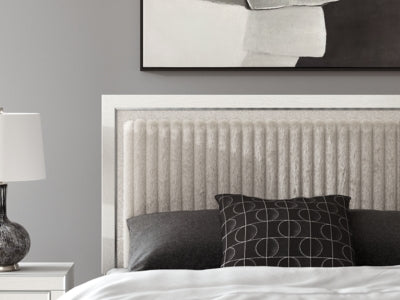 Zuraleus Bed - Furniture 2 Go- FL