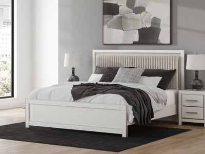 Zuraleus Bed - Furniture 2 Go- FL