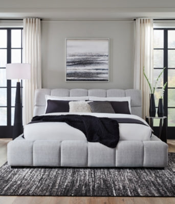 Grendusk Upholstered Bed - Furniture 2 Go- FL