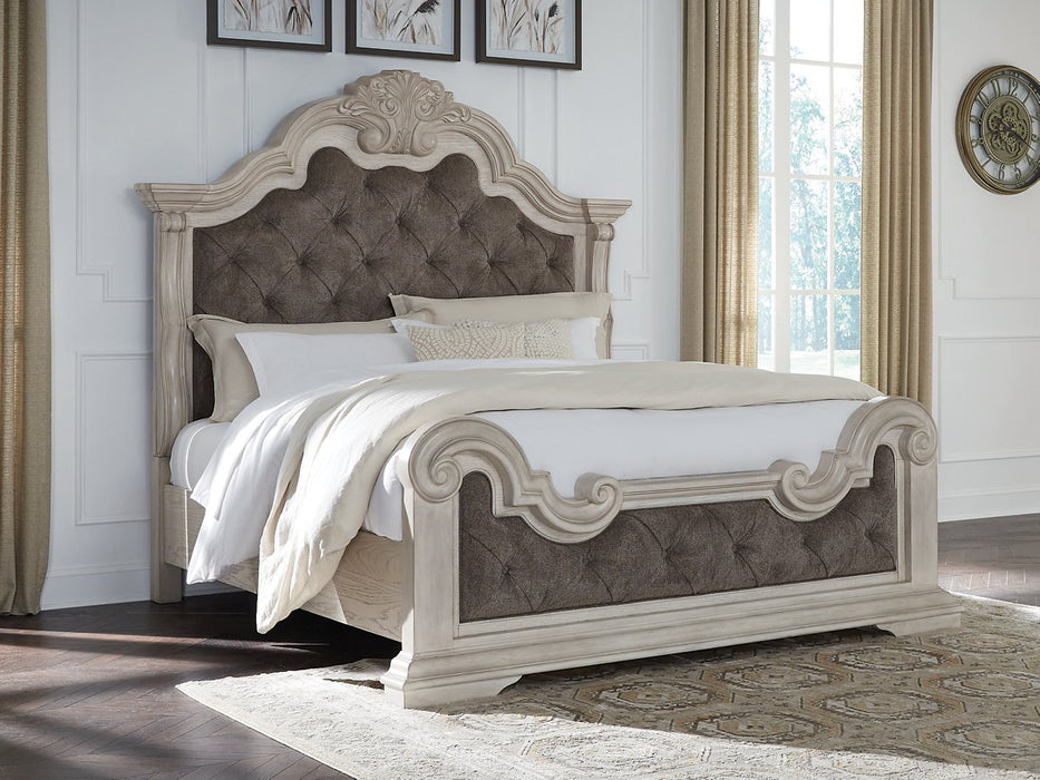 Bruchandi Upholstered Bed - Furniture 2 Go- FL