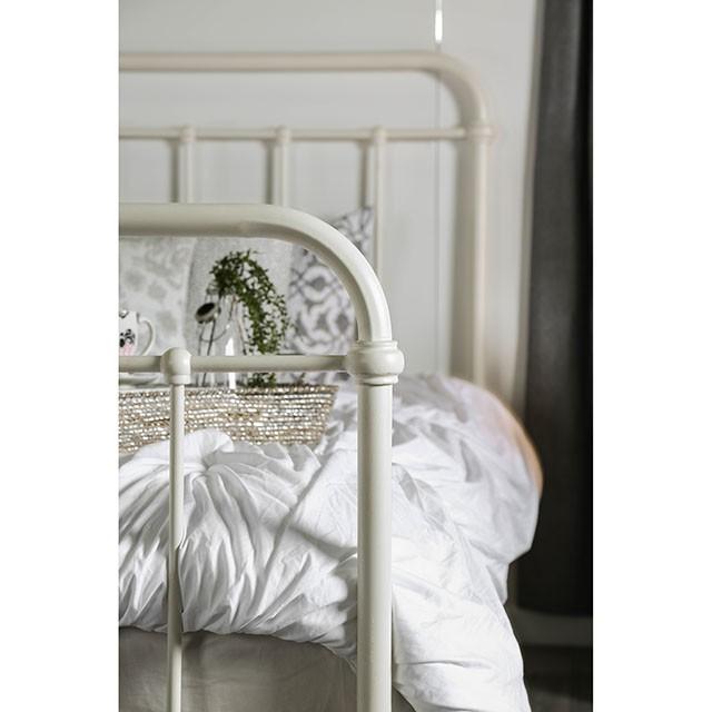 IRIA Vintage White Full Bed