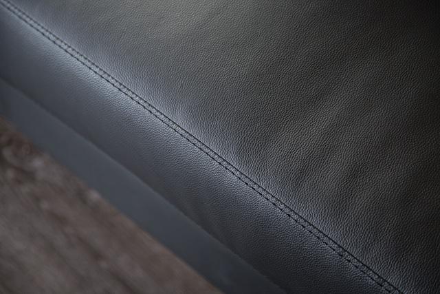 Stordal Sectional, Right Chaise - Furniture 2 Go- FL