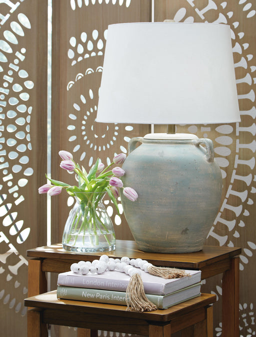 Shawburg Lamp Set - Furniture 2 Go- FL
