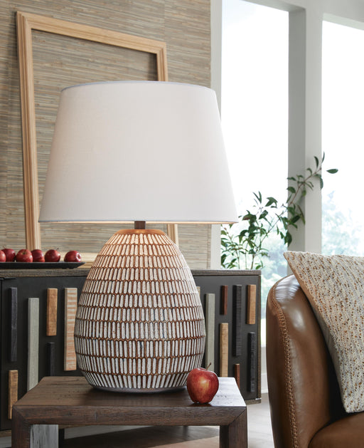 Darrich Lamp Set - Furniture 2 Go- FL