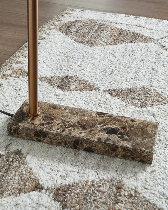 Yafe Floor Lamp - Furniture 2 Go- FL