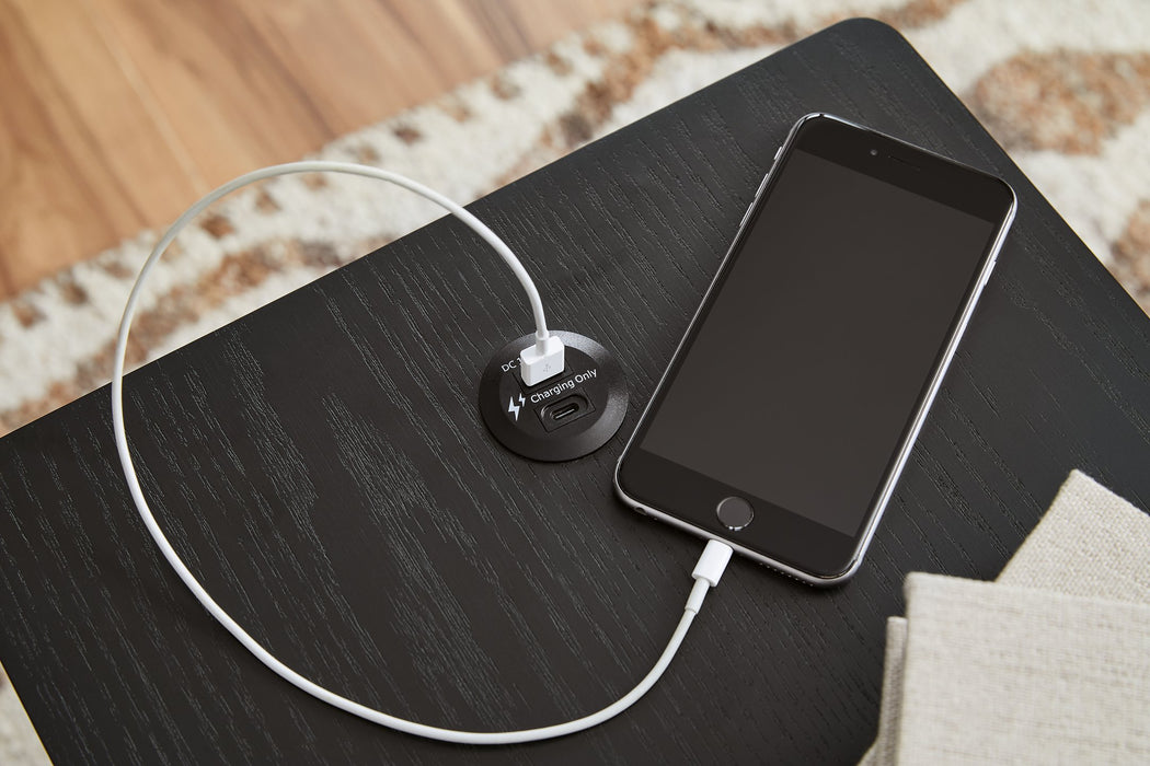 Camdill Chairside End Table - Furniture 2 Go- FL