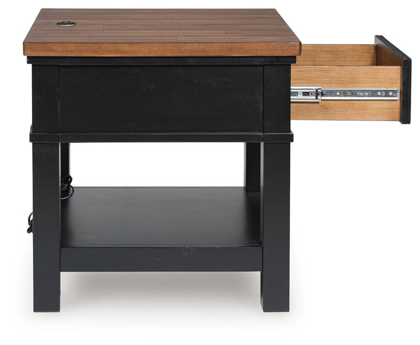 Wildenauer End Table - Furniture 2 Go- FL