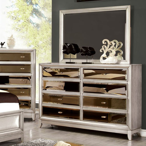 Golva Dresser image